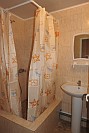 Общежитие ЧУ ДПО "Учебный центр "Энергетик" - душ в секции